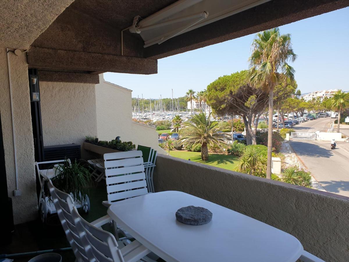 Magnifique 2 Pieces Vue Port Et Mer Cogolin Εξωτερικό φωτογραφία