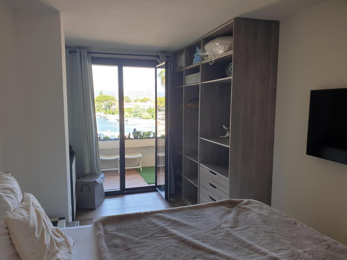 Magnifique 2 Pieces Vue Port Et Mer Cogolin Εξωτερικό φωτογραφία